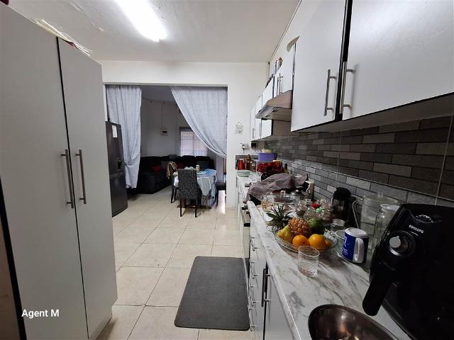 Apartment for sale in Seaview, Kwazulu-natal