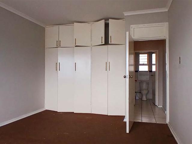 Apartment for sale in Seaview, Kwazulu-natal