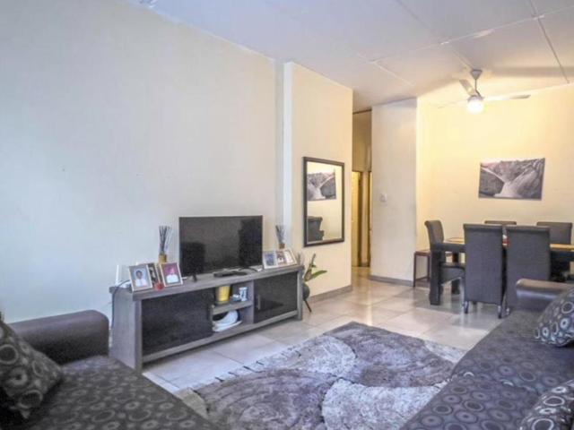 Apartment for sale in Seaview, Kwazulu-natal