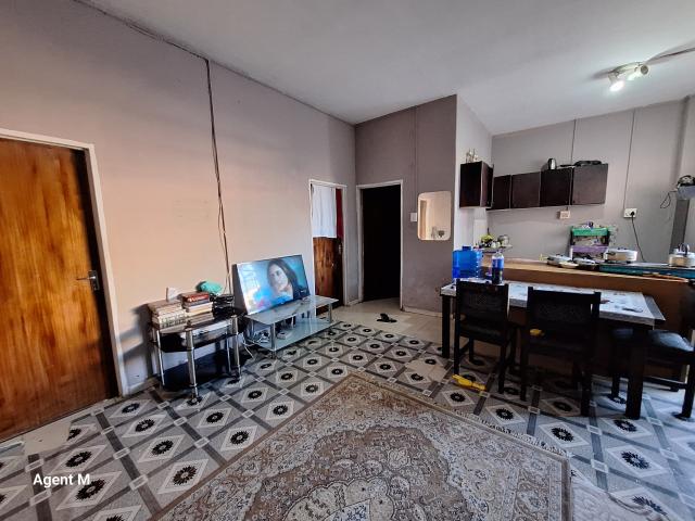 Apartment for sale in Seaview, Kwazulu-natal