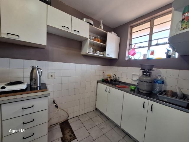 Apartment for sale in Seaview, Kwazulu-natal
