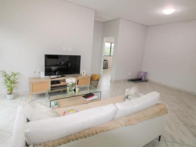 Apartment for rent in Seaview, Kwazulu-natal