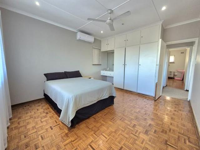 Apartment for rent in Seaview, Kwazulu-natal