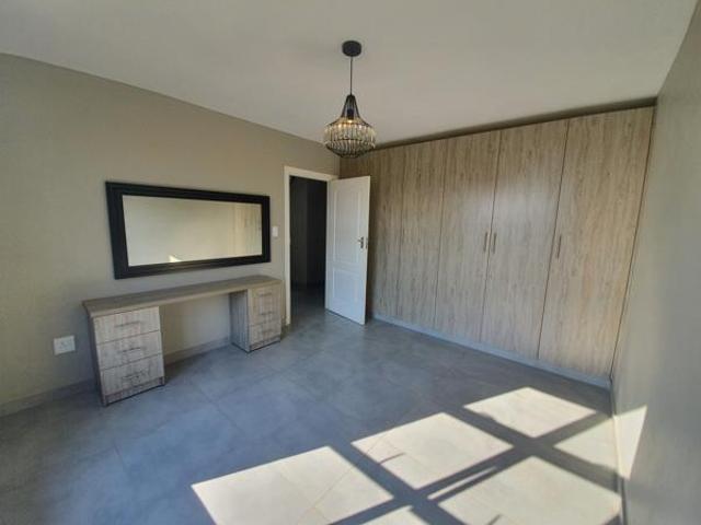 Apartment for rent in Seaview, Kwazulu-natal