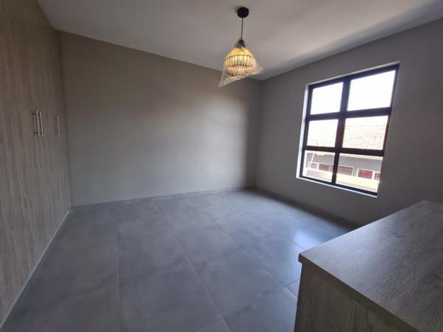 Apartment for rent in Seaview, Kwazulu-natal
