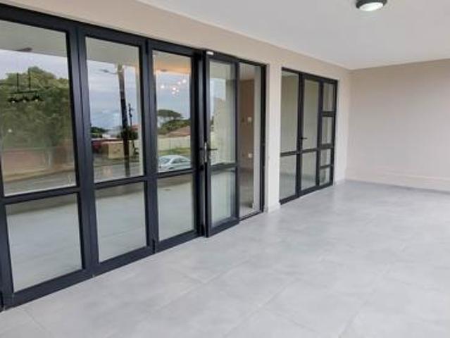 Apartment for rent in Seaview, Kwazulu-natal