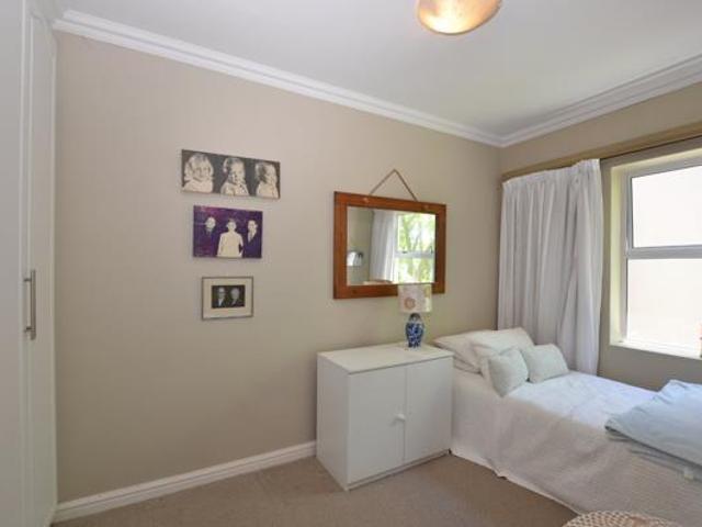 Apartment for sale in Cape Town, Western Cape