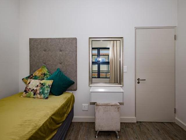 Apartment for sale in Cape Town, Western Cape