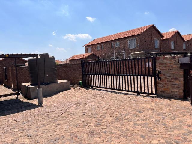 Apartment for sale in Witbank, Mpumalanga
