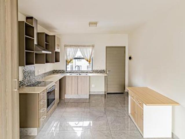 Apartment for rent in Vosloorus, Gauteng