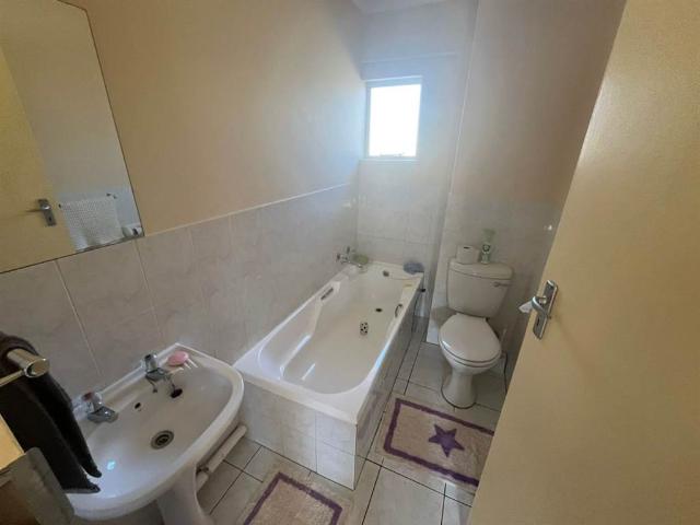 Apartment for sale in Ekurhuleni, Gauteng