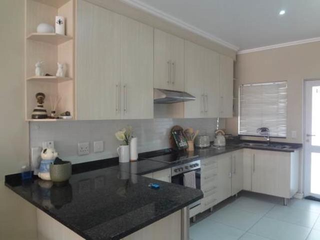 Apartment for rent in Jansenpark, City of Ekurhuleni Metropolitan Municipality