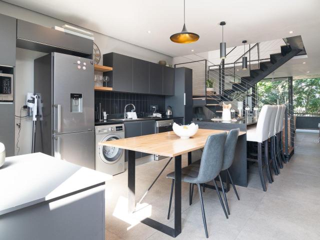 Apartment for sale in Princess Grant, Kwazulu-natal