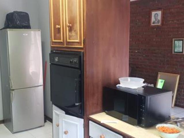Apartment for sale in Dr Kenneth Kaunda, North West
