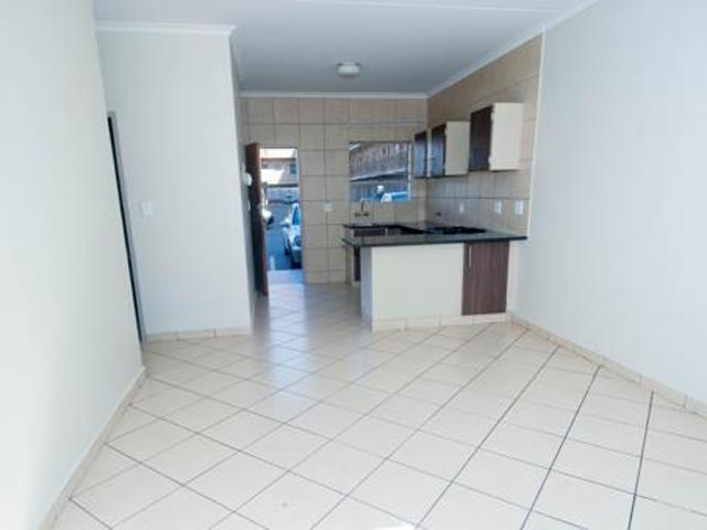 Apartment for rent in Waterkloof, Gauteng