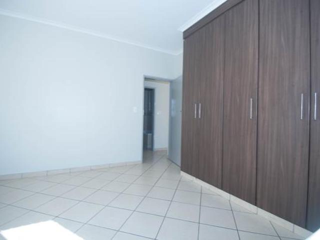 Apartment for rent in Waterkloof, Gauteng