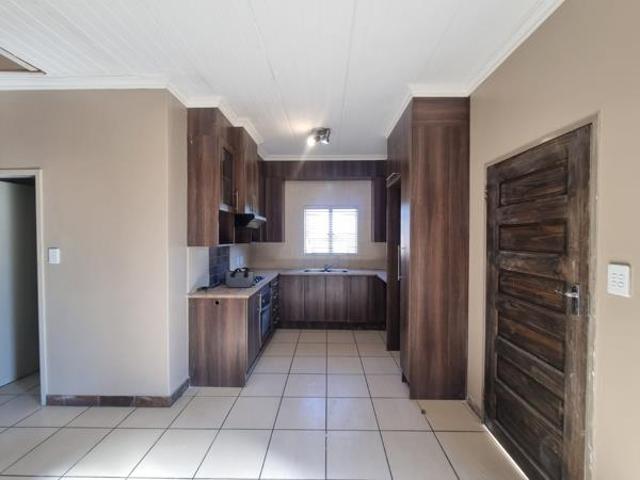 Apartment for sale in eMalahleni, Emalahleni Local Municipality