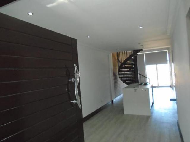 Apartment for sale in eMalahleni, Emalahleni Local Municipality