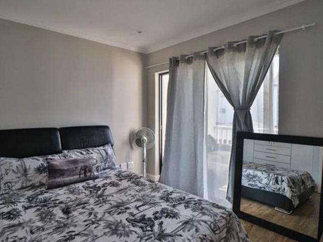 Apartment for rent in Seaview, Kwazulu-natal