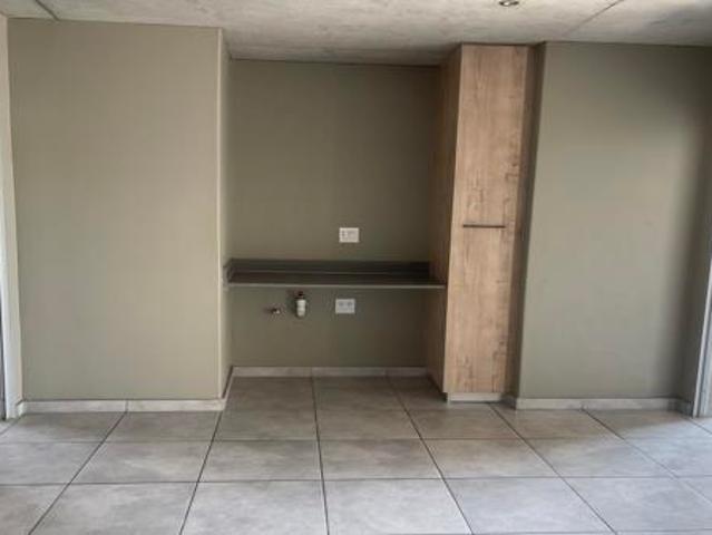 Apartment for rent in Waterkloof, Gauteng