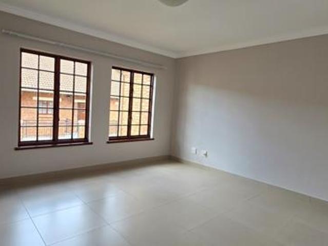 Apartment for rent in Waterkloof, Gauteng