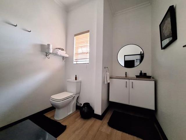 Apartment for rent in Waterkloof, Gauteng