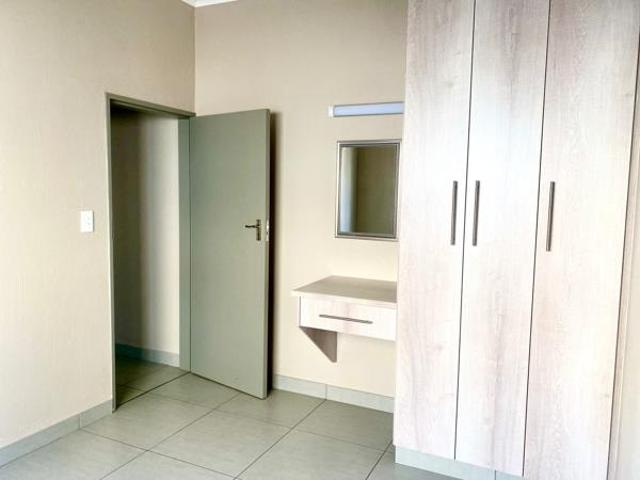 Apartment for rent in Waterkloof, Gauteng