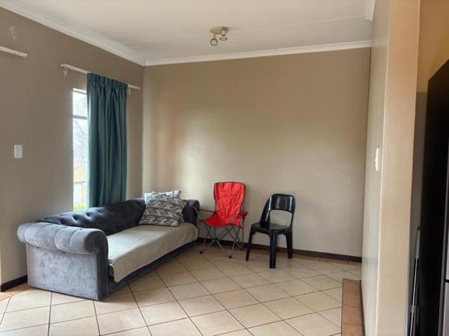 Apartment for rent in Waterkloof, Gauteng