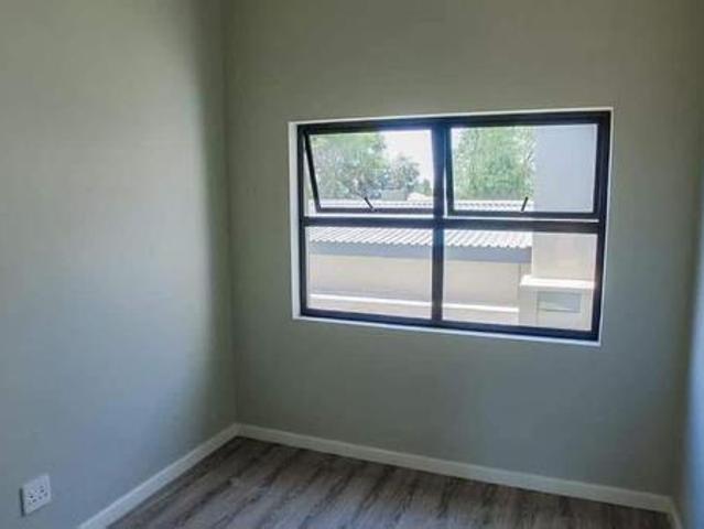 Apartment for rent in Waterkloof, Gauteng