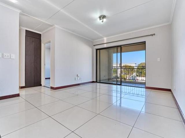 Apartment for sale in Vosloorus, Gauteng
