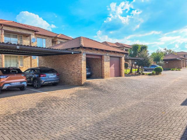 Apartment for sale in Tembisa, Gauteng