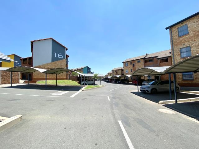 Apartment for sale in Tembisa, Gauteng