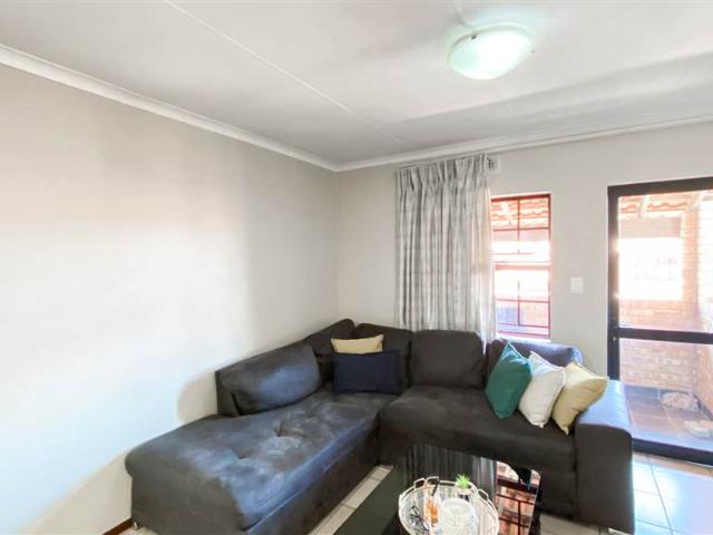 Apartment for sale in Tembisa, Gauteng