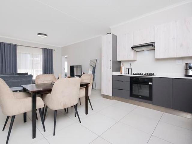 Apartment for sale in Vosloorus, Gauteng