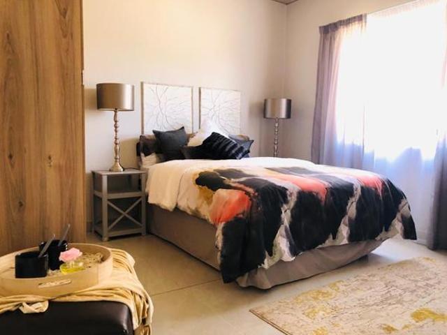 Apartment for rent in Waterkloof, Gauteng