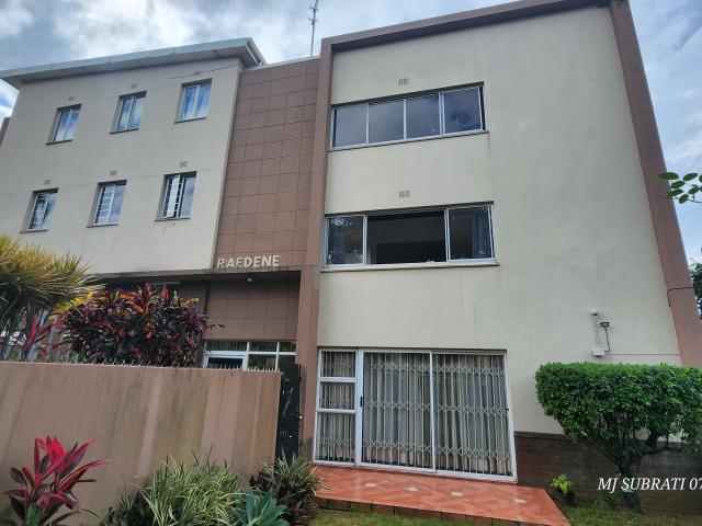 Apartment for sale in Seaview, Kwazulu-natal