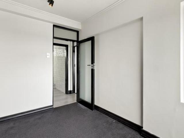 Apartment for rent in Seaview, Kwazulu-natal