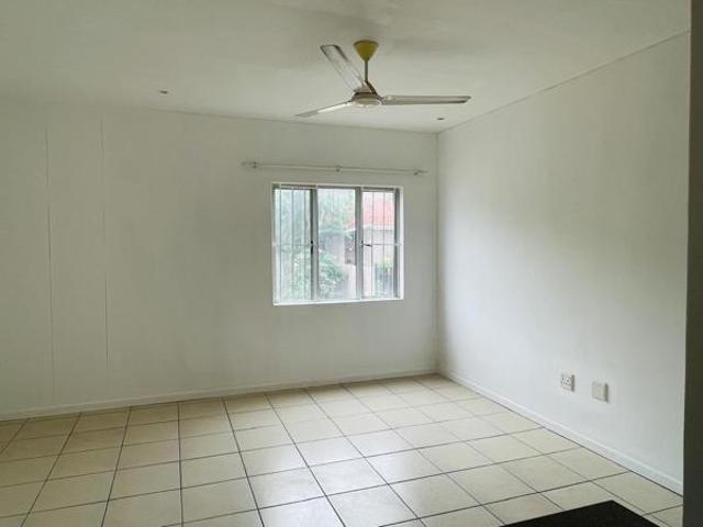 Apartment for rent in Seaview, Kwazulu-natal