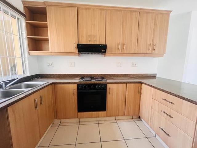 Apartment for rent in Seaview, Kwazulu-natal