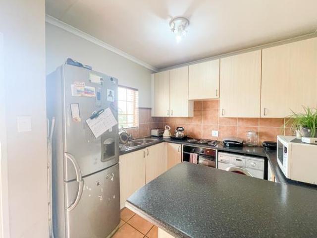 Apartment for rent in Waterkloof, Gauteng