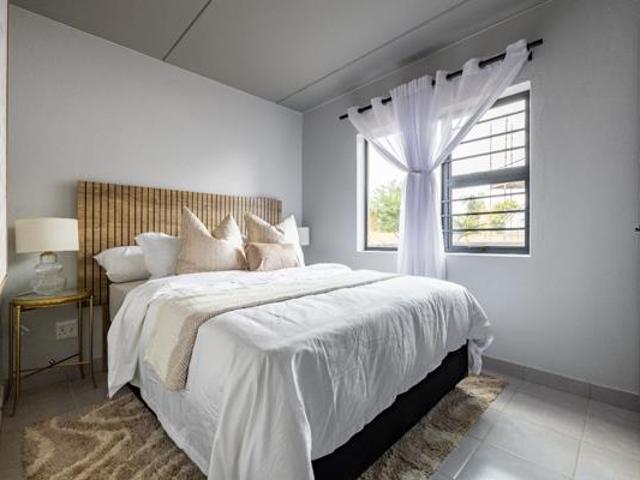 Apartment for rent in Waterkloof, Gauteng