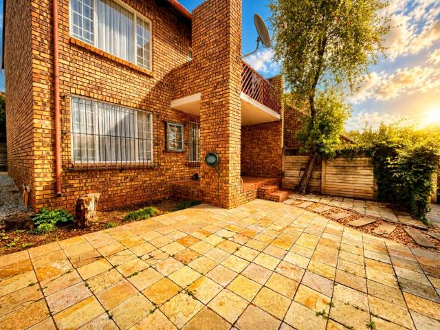 Apartment for sale in Waterkloof, Gauteng