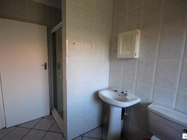 Apartment for rent in Waterkloof, Gauteng