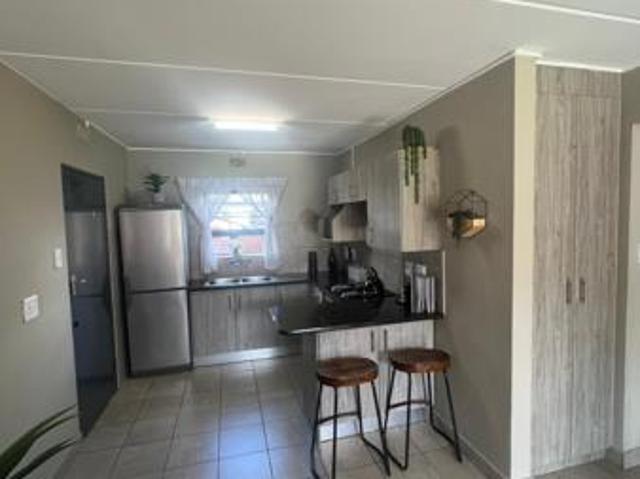 Apartment for rent in Waterkloof, Gauteng