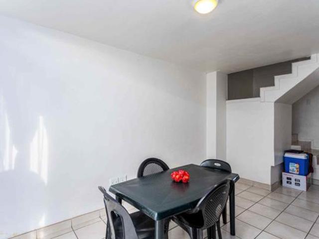 Apartment for sale in Cape Town, Western Cape