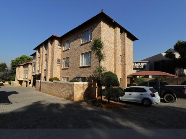 Townhouse for sale in Randburg, Gauteng