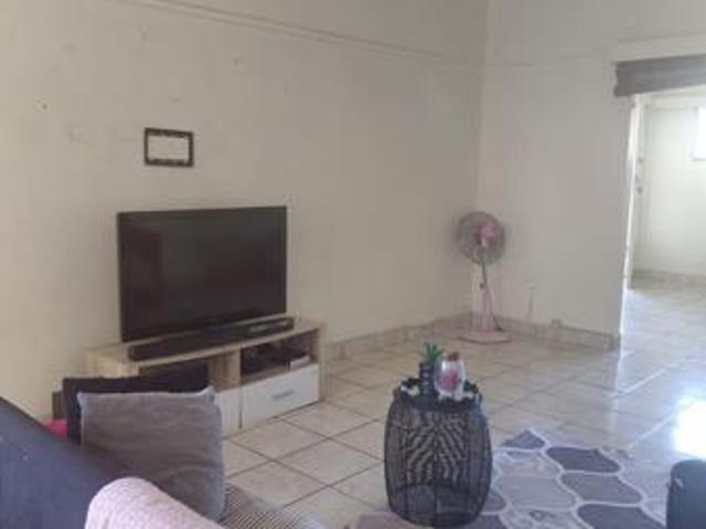 Apartment for sale in Empangeni, uMhlathuze Local Municipality