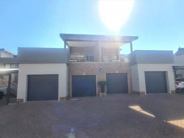 Apartment for rent in Farrarmere, Ekurhuleni