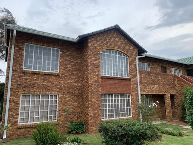 Apartment for rent in Farrarmere, Ekurhuleni