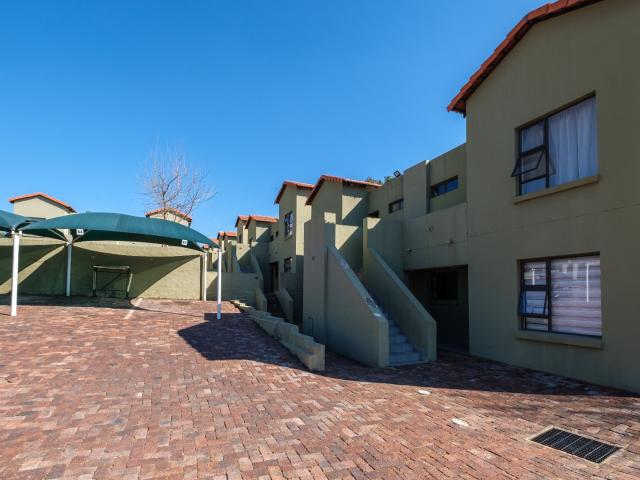 Apartment for sale in Randburg, City of Johannesburg Metropolitan Municipality
